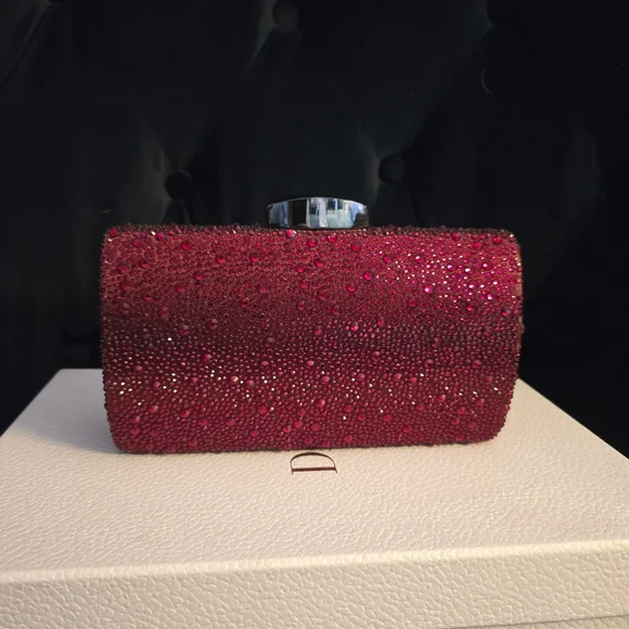 WHBM White House Black Market Elegant Red Crystal Clutch With Chain Strap NWT - Picture 2 of 16